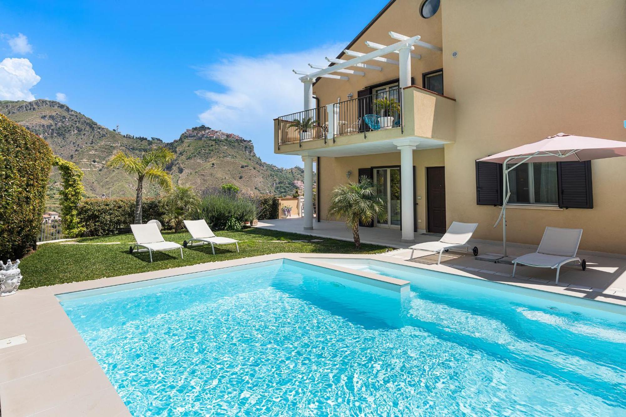 Villa Giutitta Taormina Exterior photo